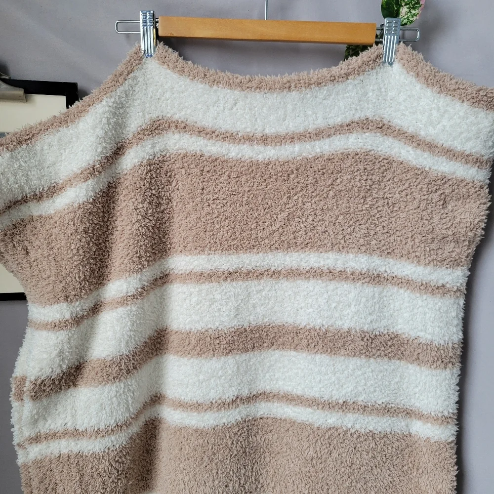 Barefoot‎ Dreams CozyChic Border Bar Stripe Throw Plush Blanket 51